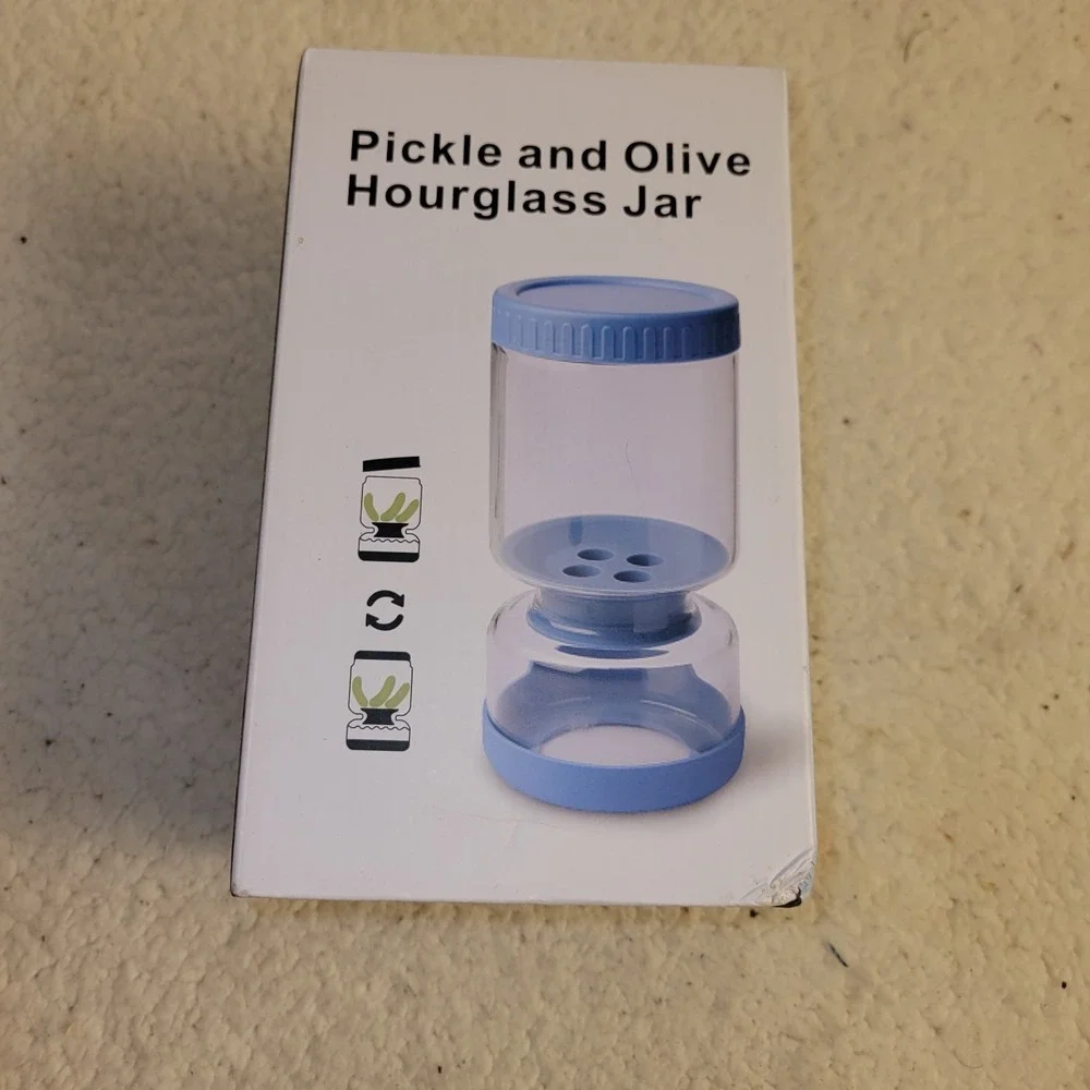 Luvan Pickle Jar with Strainer Flip, 34Oz Pickle Container, Glass Pickle‎ Juice
